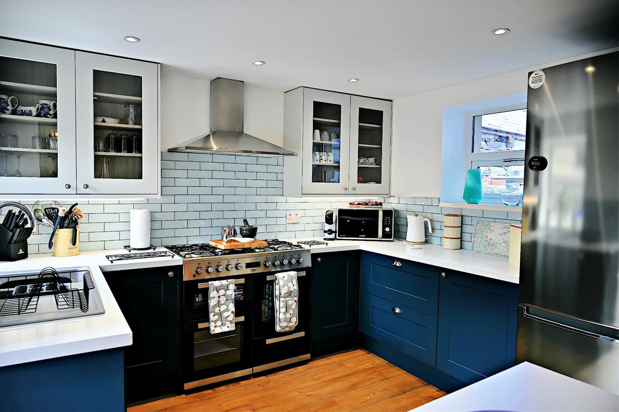 Porthmadog, Sleeps 11, 5 Bedrooms, 5 Bathrooms, Mountain Views Экстерьер фото