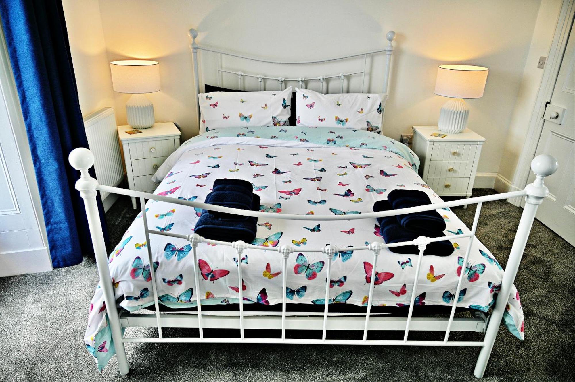Porthmadog, Sleeps 11, 5 Bedrooms, 5 Bathrooms, Mountain Views Экстерьер фото